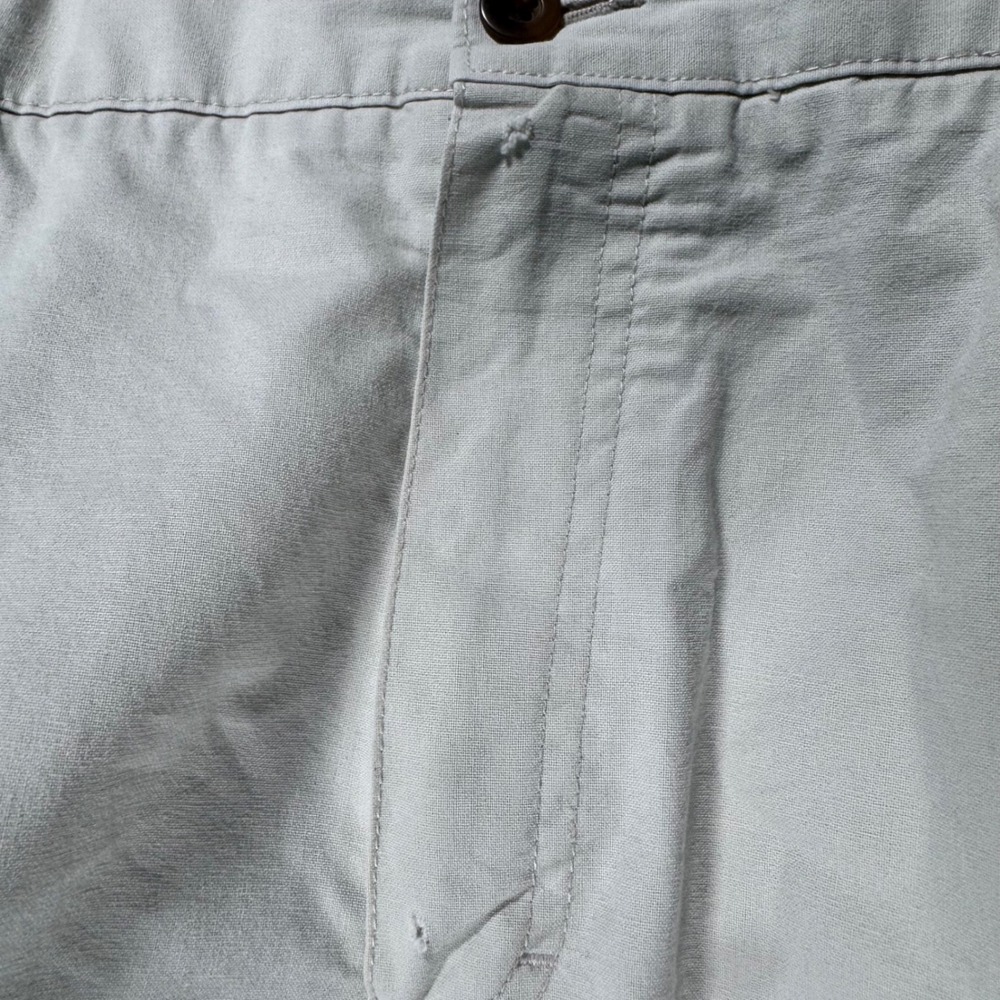 L.L. Bean Cargo Pants Mens 36x29 Khaki Stone Comfort Waist Cotton Utility 191819 - Picture 6 of 10